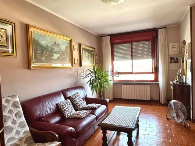 Appartamento in vendita di 96 m² in Via Lunga