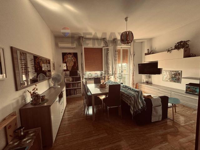 Appartamento in vendita di 96 m² in Via Ludovico Ariosto, 112