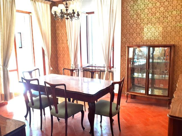 Appartamento in vendita di 96 m² in Via Luigi Ferri