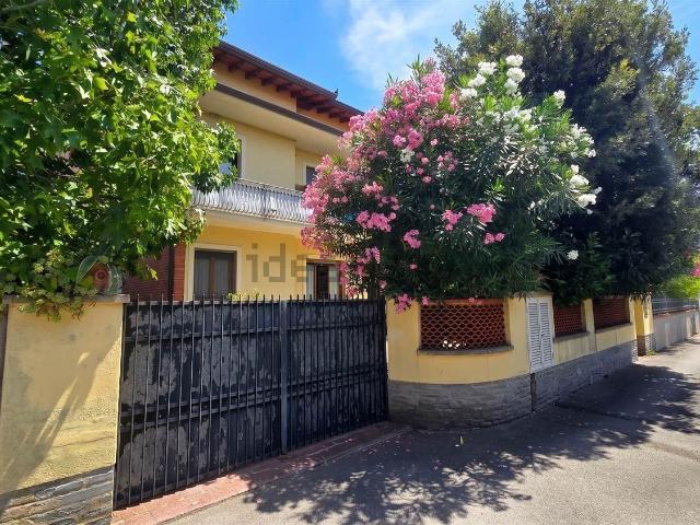 Appartamento in vendita di 96 m² in Via Magra, 14