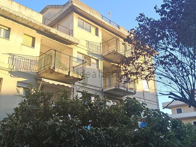 Appartamento in vendita di 96 m² in Via Matteotti