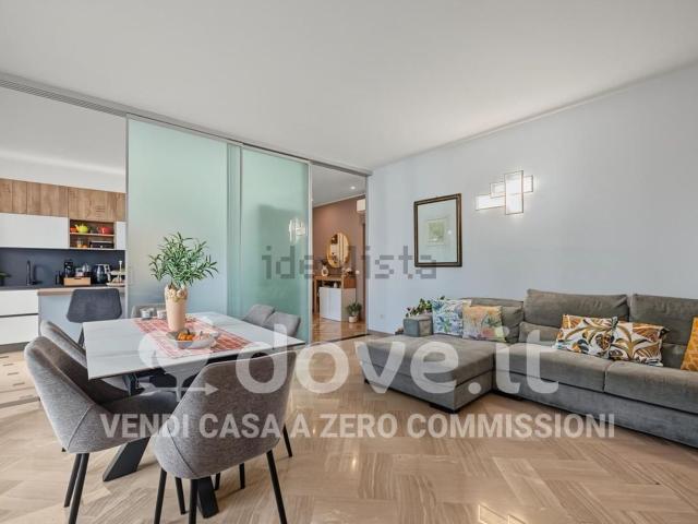 Appartamento in vendita di 96 m² in Via Michelangelo Buonarroti, 1
