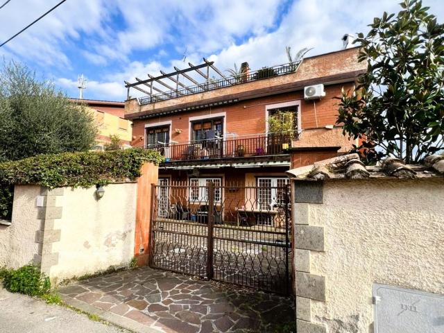 Appartamento in vendita di 96 m² in Via Monteprandone