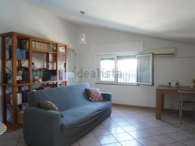 Appartamento in vendita di 96 m² in Via Parigi, 41