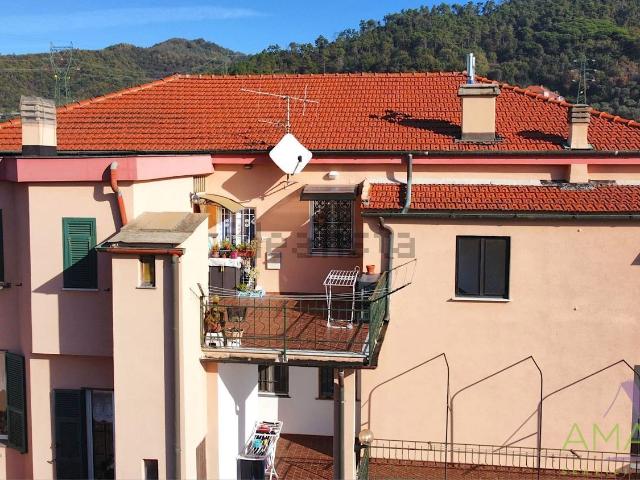 Appartamento in vendita di 96 m² in Via Savona, 6