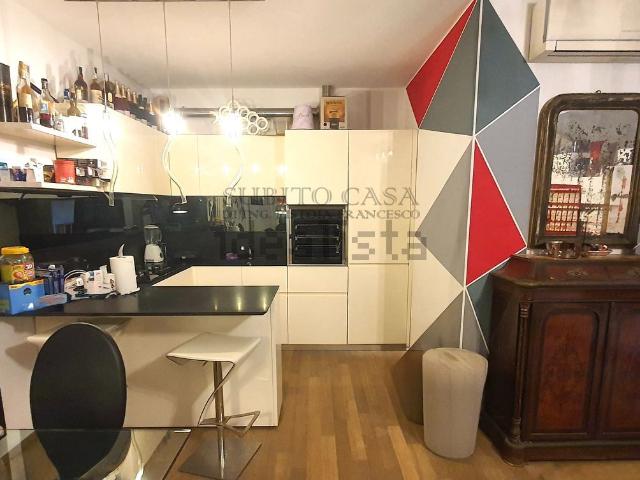 Appartamento in vendita di 96 m² in Viale dei Pini, 195