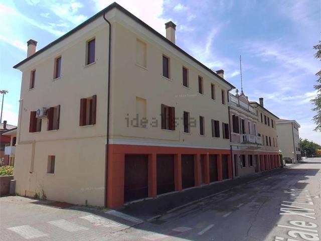 Appartamento in vendita di 96 m² in Viale XV Luglio, 81