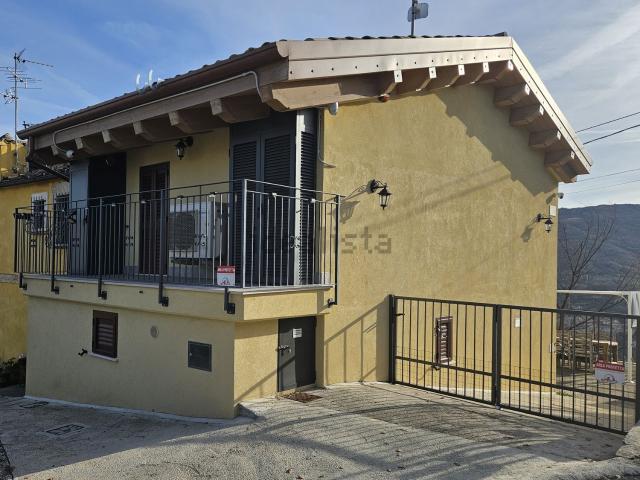 Appartamento in vendita di 98 m² in Contrada Colle Serra, 26