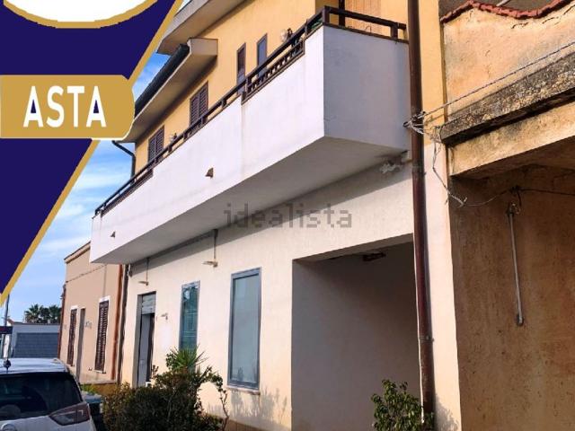 Appartamento in vendita di 98 m² in Contrada Paolini, 183