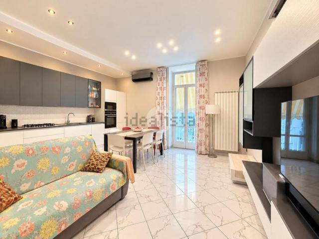 Appartamento in vendita di 98 m² in Corso Amedeo di Savoia, 306