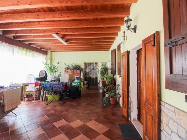 Appartamento in vendita di 98 m² in Strada Quarti, 8