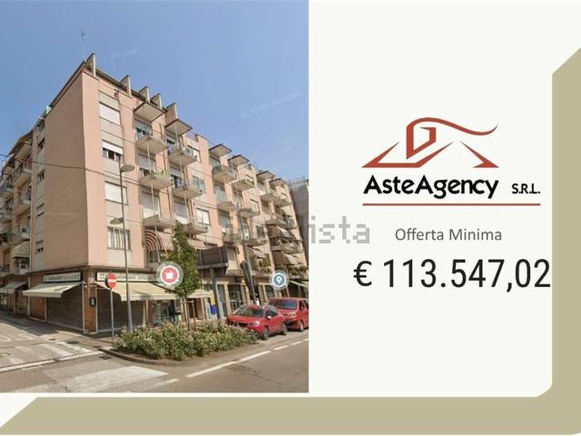 Appartamento in vendita di 98 m² in Via Torino, 35