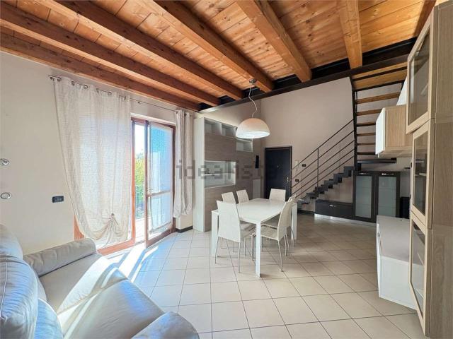 Appartamento in vendita di 98 m² in Via Trucchi