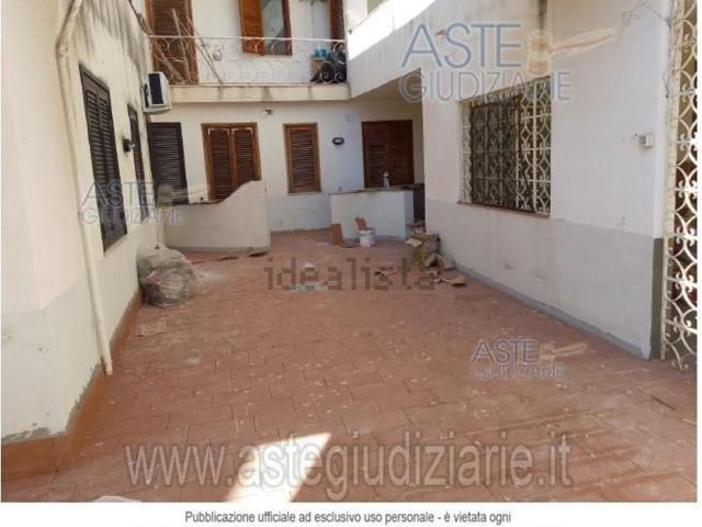 Appartamento in vendita di 98 m² in Via Vampolieri, 23