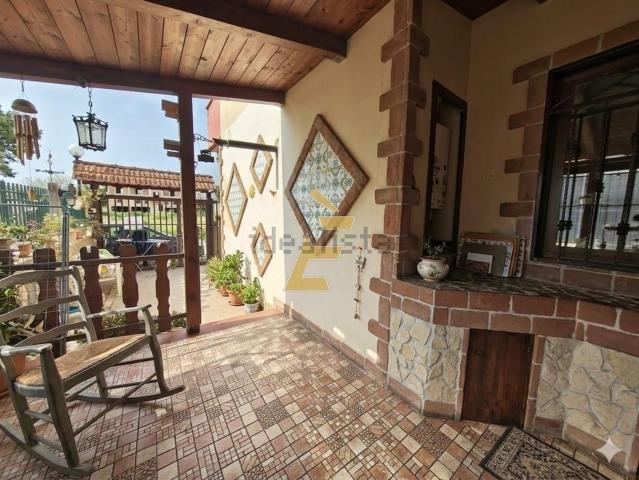 Appartamento in vendita di 98 m² in Via Vicinale Grotta dell&apos Olmo, 124