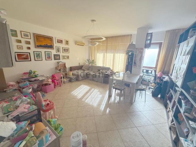 Appartamento in vendita di 98 m² in Via Vittorio Galluzzi, 7