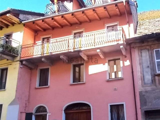 Appartamento in vendita di 98 m² in Via A. Bozzo, 7