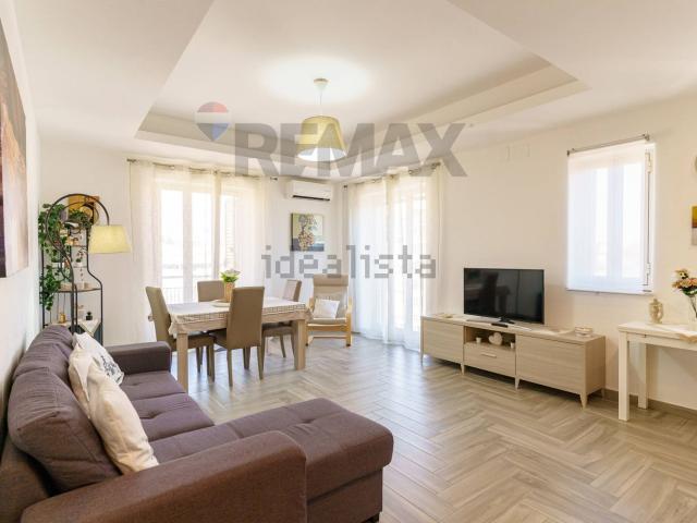 Appartamento in vendita di 98 m² in Via Agostino de Cosmi, 8
