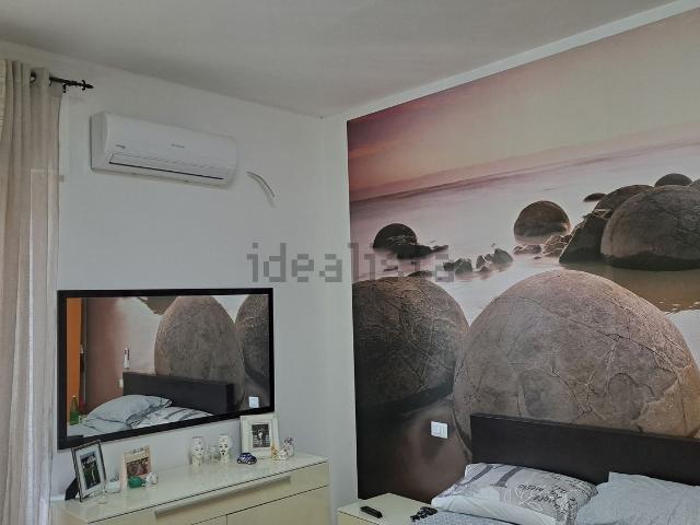 Appartamento in vendita di 98 m² in Via Alessandro Manzoni