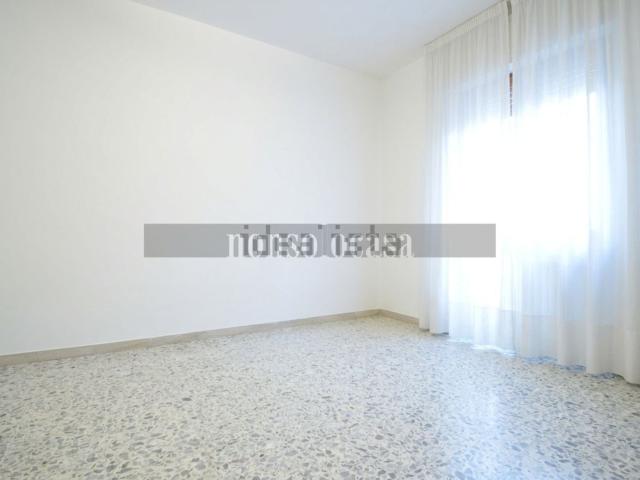 Appartamento in vendita di 98 m² in Via Alessandro Manzoni