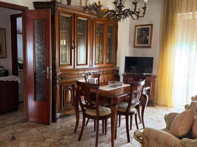 Appartamento in vendita di 98 m² in Via Andrea Marani