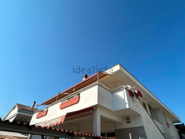 Appartamento in vendita di 98 m² in Via Ardeatina, 432