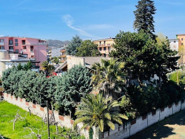 Appartamento in vendita di 98 m² in Via Benedetto Croce, 10