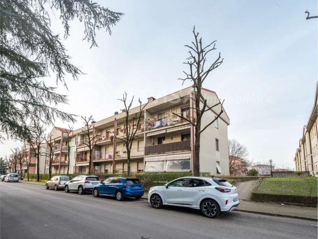 Appartamento in vendita di 98 m² in Via Boni e Gavazzi, 6