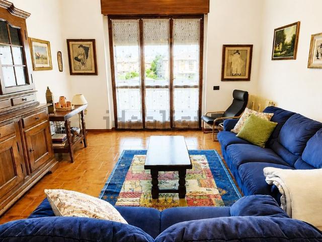 Appartamento in vendita di 98 m² in Via Cafiero