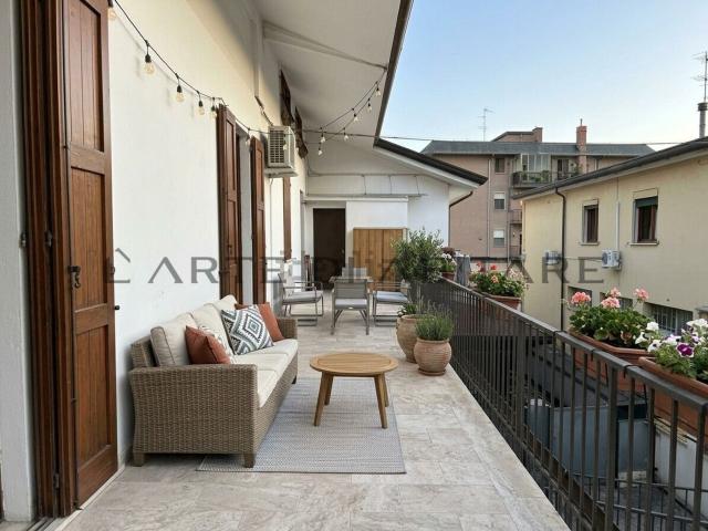 Appartamento in vendita di 98 m² in Via Castelmorrone, 20