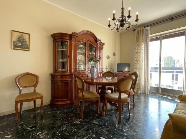 Appartamento in vendita di 98 m² in Via Cavour, 130