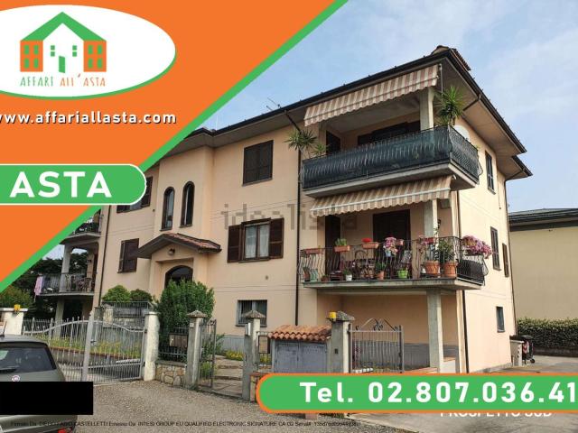 Appartamento in vendita di 98 m² in Via Chiapponi Rocco, 15