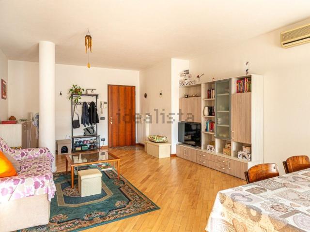 Appartamento in vendita di 98 m² in Via Collareo, 8