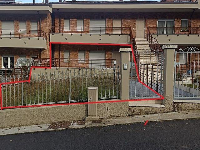 Appartamento in vendita di 98 m² in Via D. Sbarra