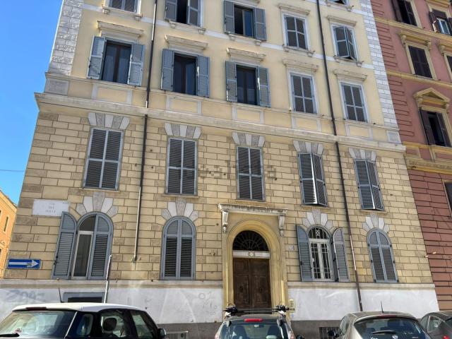 Appartamento in vendita di 98 m² in Via dei Mille