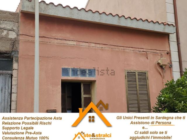 Appartamento in vendita di 98 m² in Via del Boschetto