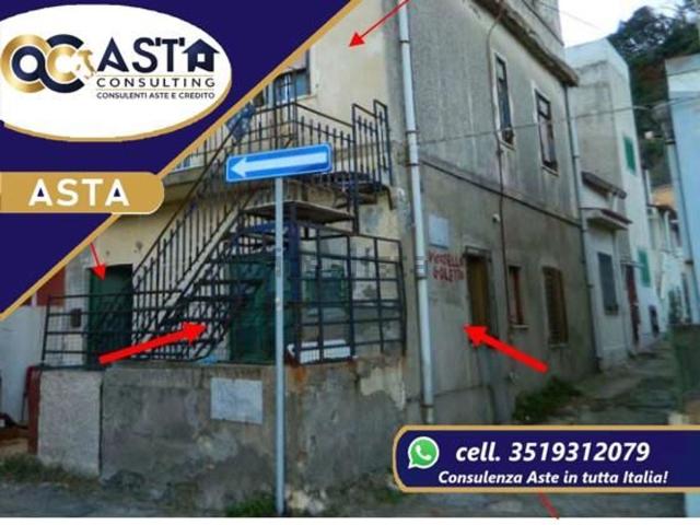 Appartamento in vendita di 98 m² in Via del Brigantino