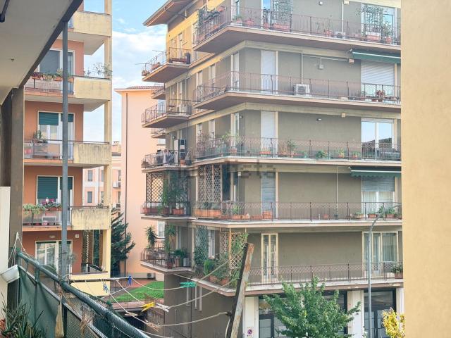 Appartamento in vendita di 98 m² in Via del Risorgimento