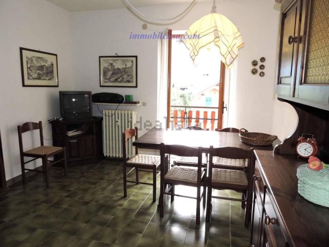 Appartamento in vendita di 98 m² in Via della Chiesa