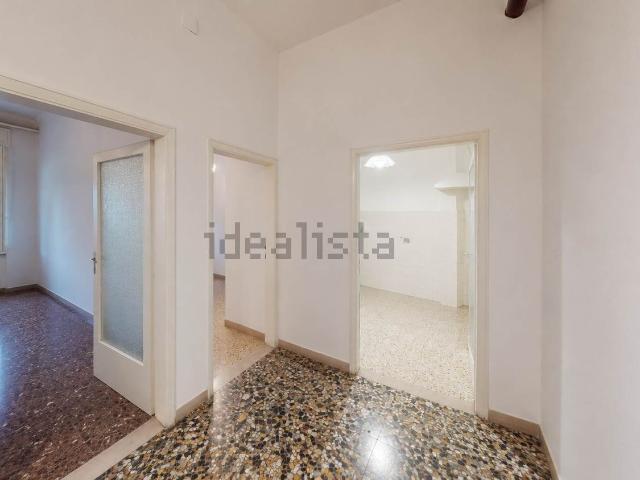 Appartamento in vendita di 98 m² in Via delle Gore, 8
