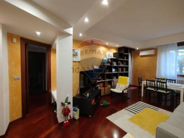 Appartamento in vendita di 98 m² in Via Don Giacomo Lattuada, 14