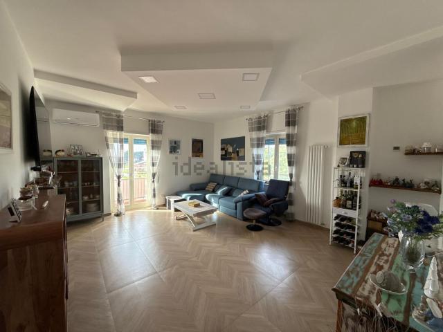 Appartamento in vendita di 98 m² in Via Evangelista Torricelli