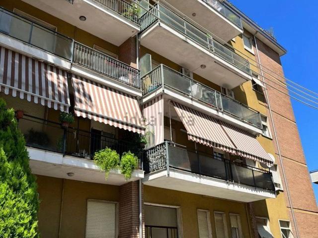 Appartamento in vendita di 98 m² in Via Felice Corini