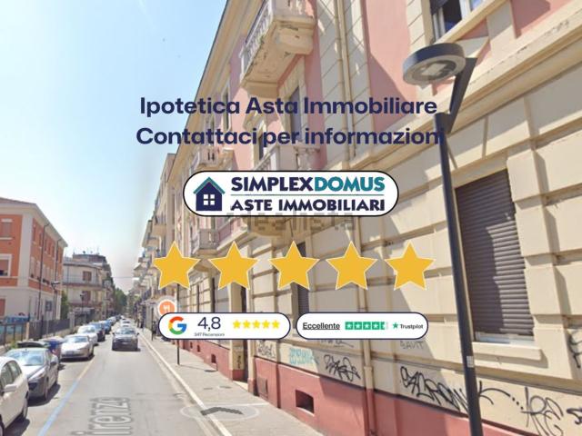 Appartamento in vendita di 98 m² in Via Firenze