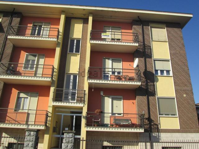 Appartamento in vendita di 98 m² in Via Fratelli Carando