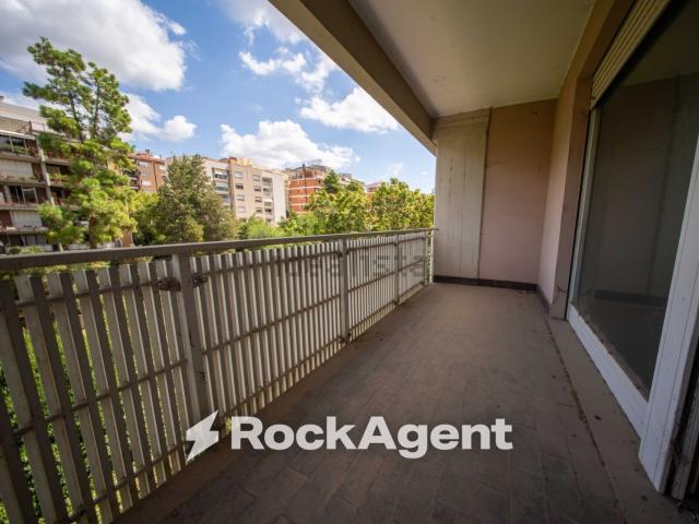 Appartamento in vendita di 98 m² in Via Gavino Matta, 3