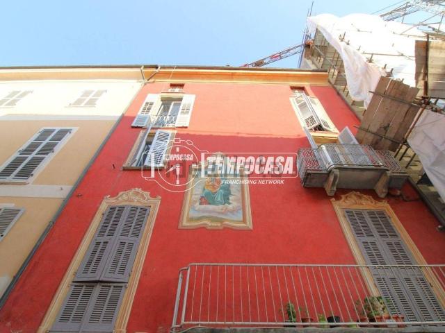 Appartamento in vendita di 98 m² in Via Giovanni Battista Beccaria, 2