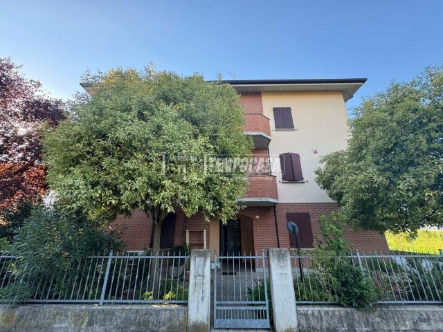 Appartamento in vendita di 98 m² in Via Giovanni Cimabue, 5