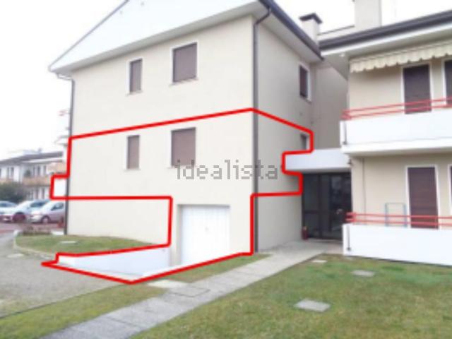 Appartamento in vendita di 98 m² in Via Giovanni Comisso