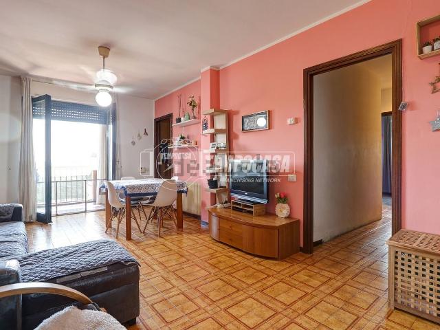 Appartamento in vendita di 98 m² in Via Giovanni Giolitti, 16